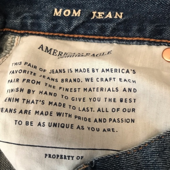 American Eagle AEO mom Jeans - Picture 4 of 9